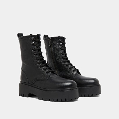 Bottines Robbo à plateformes et lacets en cuir grainé noir | Jonak